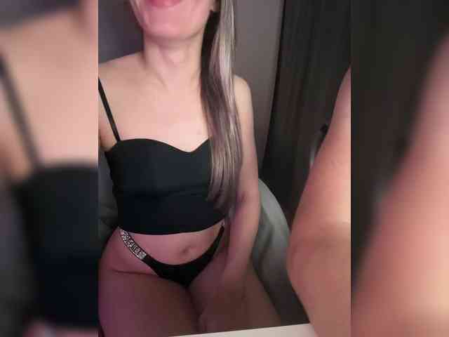 _M_O_L_O_K_O_ webcam