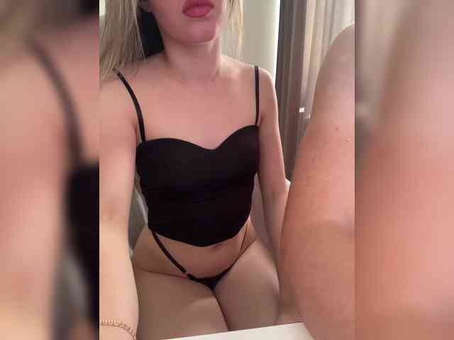 voyeur porn Molochnaya000