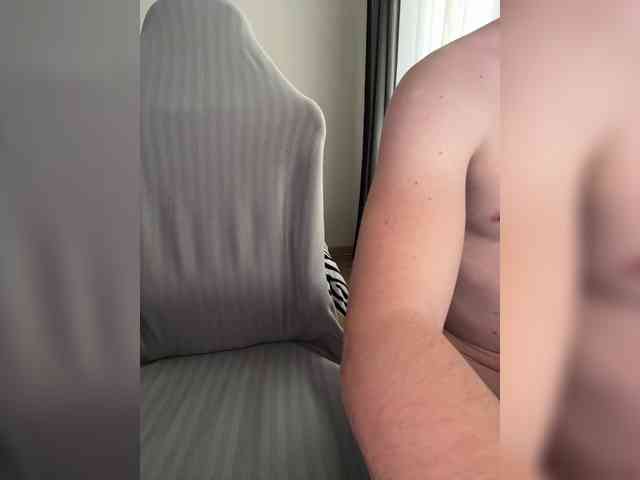 molochnaya000 Live Webcam on {site_name}