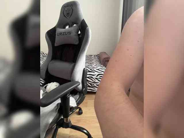 _M_O_L_O_K_O_ webcam