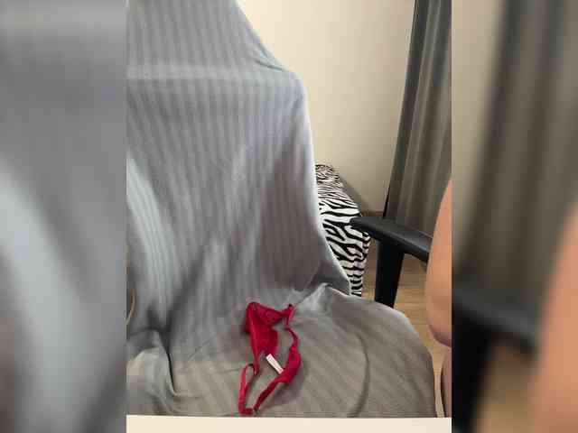 _M_O_L_O_K_O_'s Sexcam