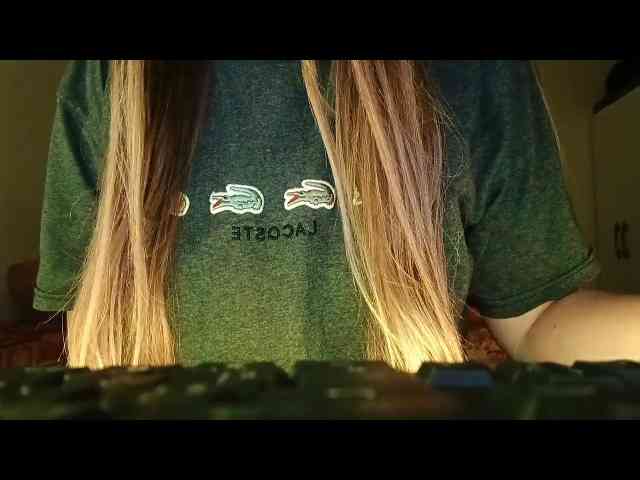 pinkgum_ webcam