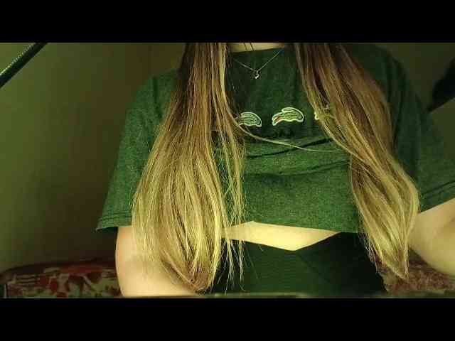 pinkgum_ webcam