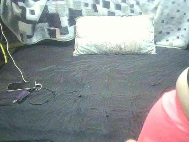 S3xylilplaytoy69 webcam