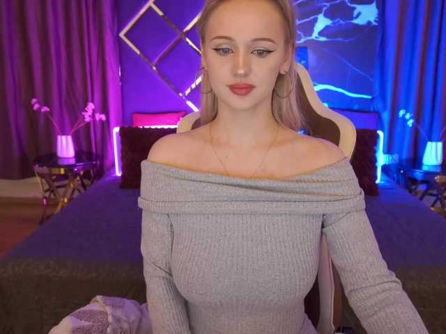 LylaNimfa's BongaCams show and profile