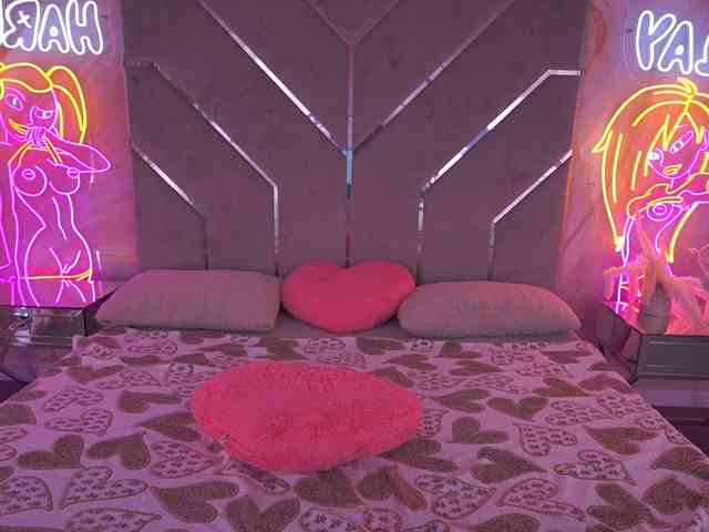 LylaNimfa webcam