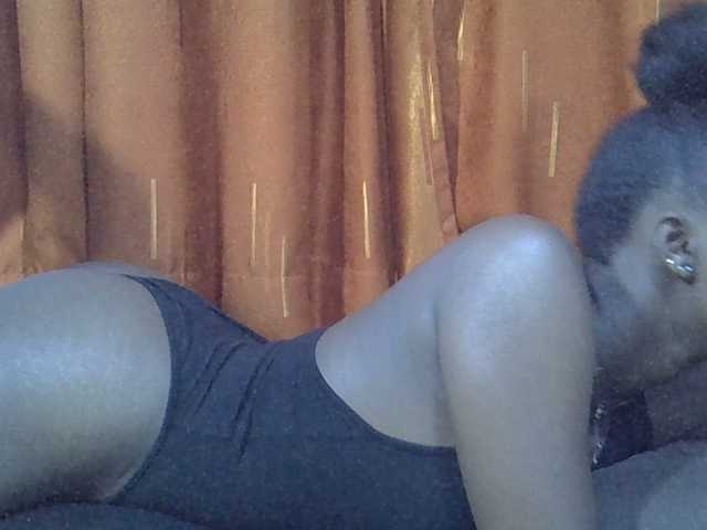 Wetberry14 webcam bongacams model stream image