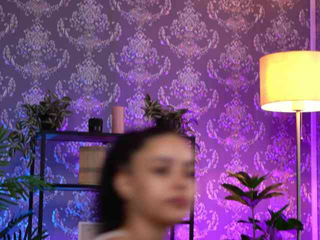 CherrySelena webcam