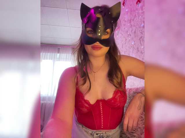 missisMilli's BongaCams show and profile