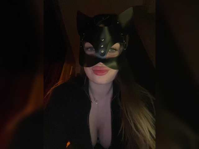 Profile and Statistics for missisMilli on BongaCams