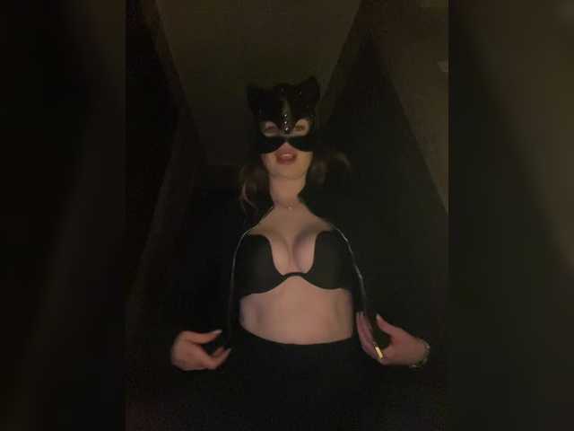 missisMilli's BongaCams show and profile