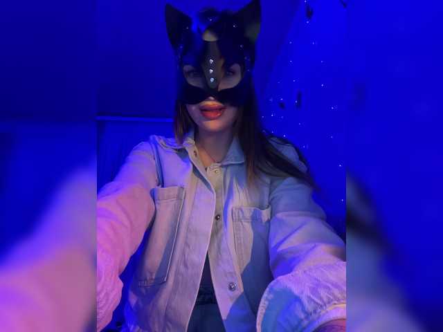 missisMilli's BongaCams show and profile