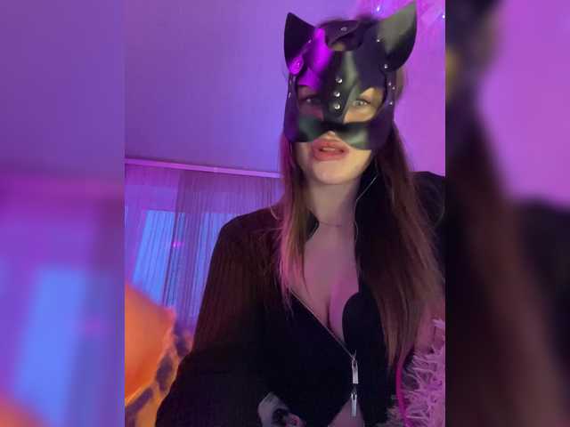 missisMilli's BongaCams show and profile