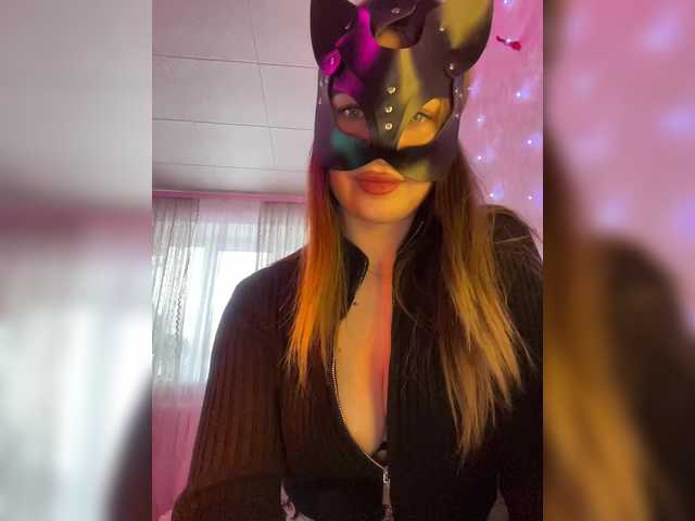 missisMilli's BongaCams show and profile