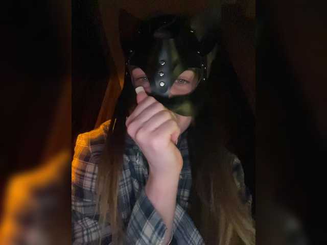 missisMilli's BongaCams show and profile