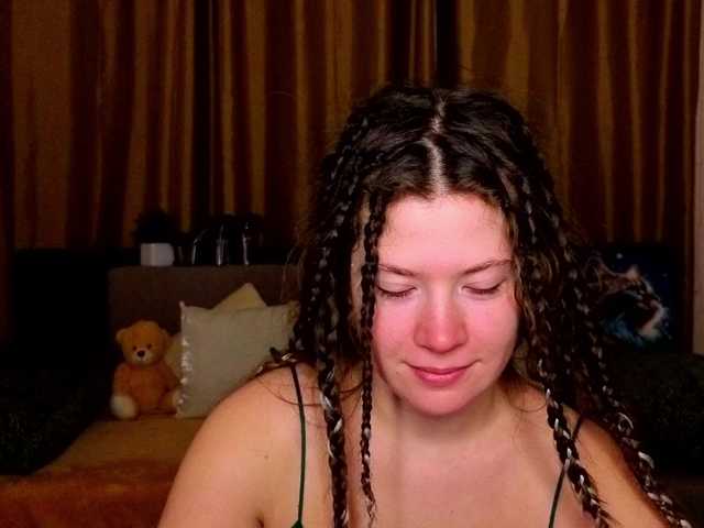 Preview of aliciafolow009