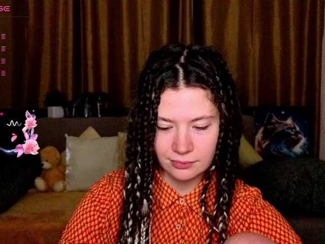 Aliciafolow009's BongaCams show and profile