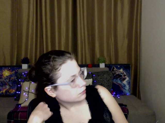  Aliciafolow009 chat room