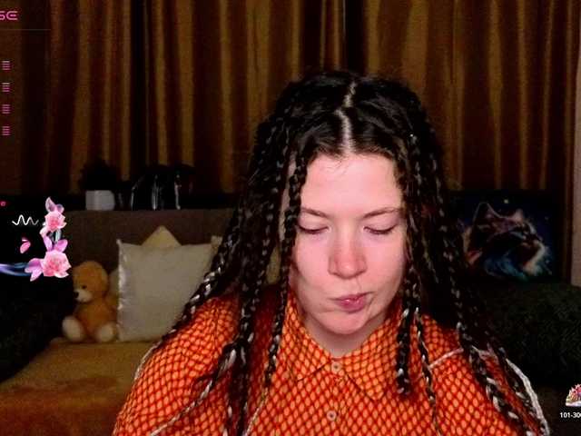 Aliciafolow009's BongaCams show and profile