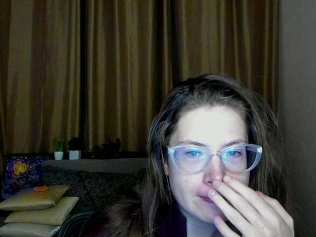 Preview of aliciafolow009
