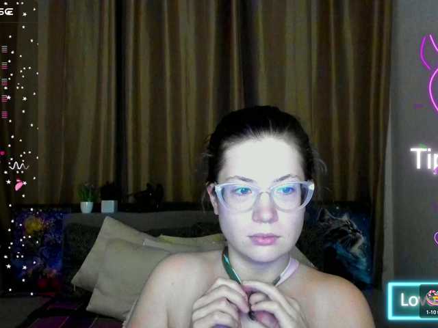 Aliciafolow009 from BongaCams is Freechat