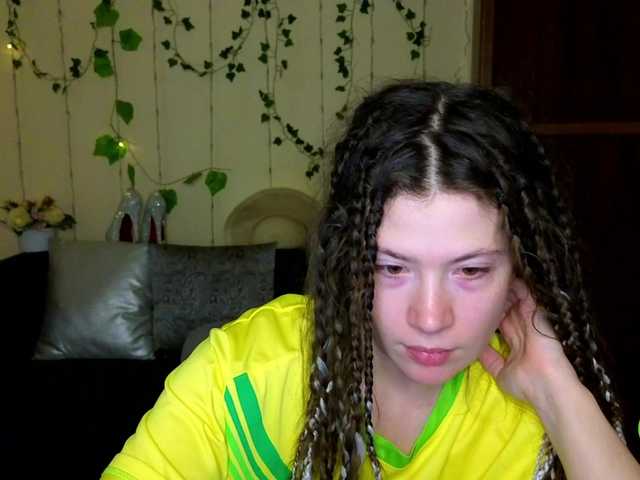 Preview of aliciafolow009