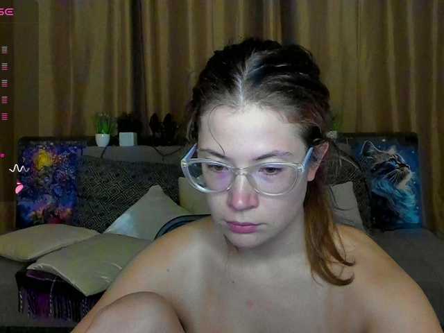 Aliciafolow009 from BongaCams is Freechat
