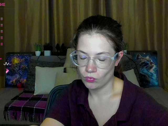 Preview of aliciafolow009