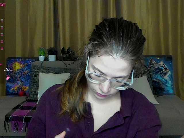 Preview of aliciafolow009