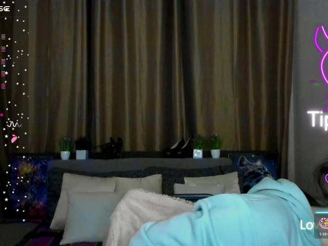 Aliciafolow009 on BongaCams