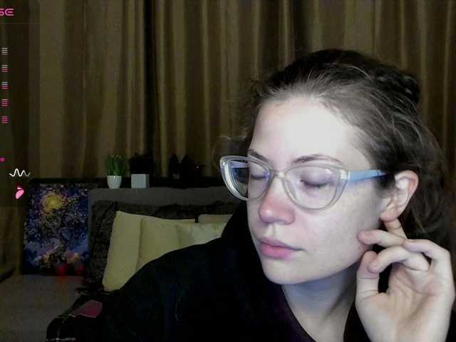 Preview of aliciafolow009