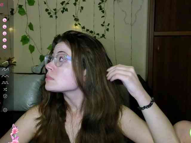 Aliciafolow009 webcam