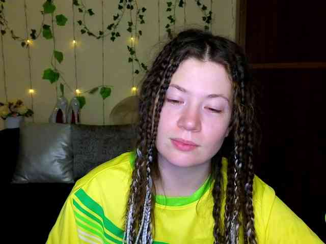 Aliciafolow009 Live Webcam on BongaCams