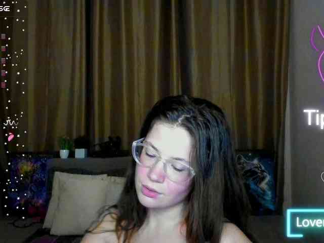 Aliciafolow009 webcam