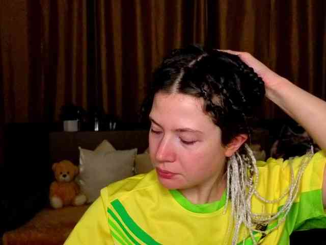 Aliciafolow009 webcam