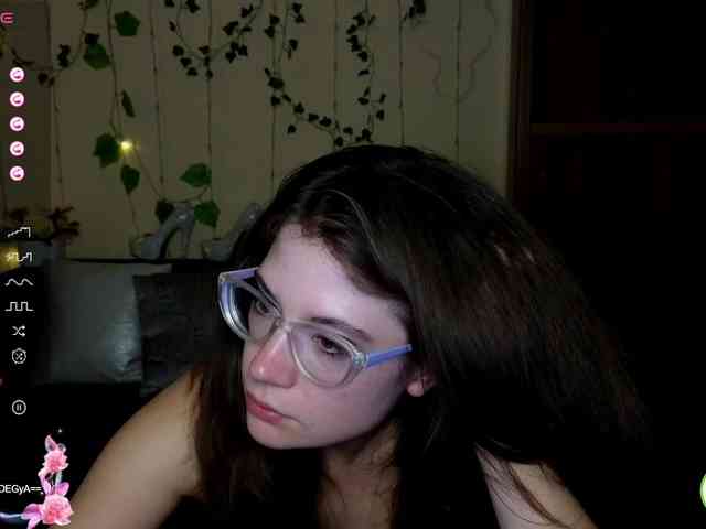 Aliciafolow009 webcam