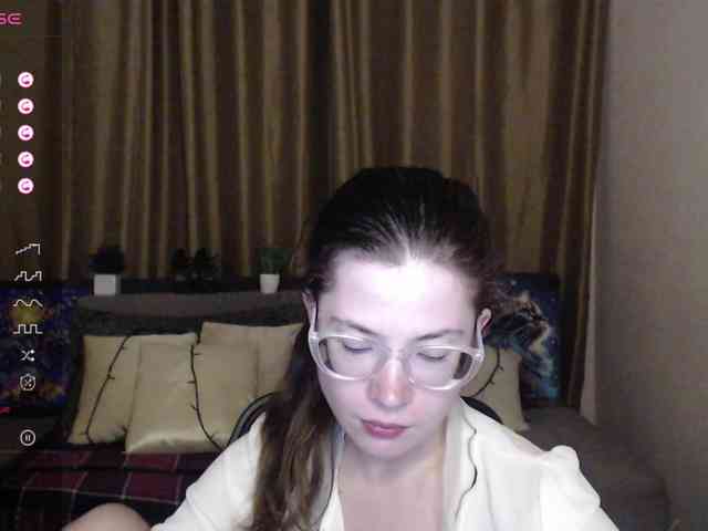Aliciafolow009 webcam