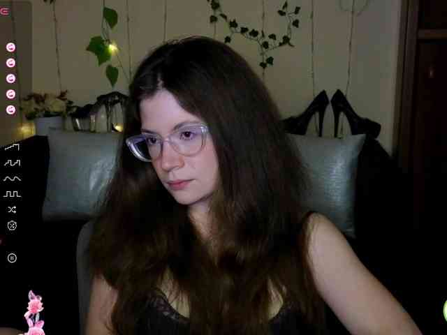 Aliciafolow009 webcam