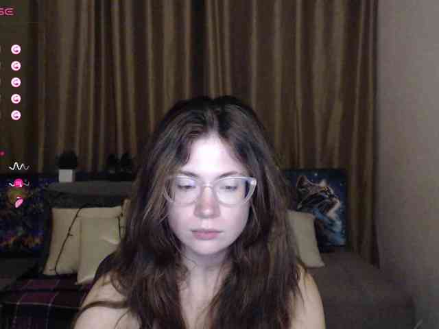 Aliciafolow009 webcam