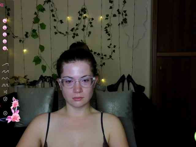 Aliciafolow009 webcam