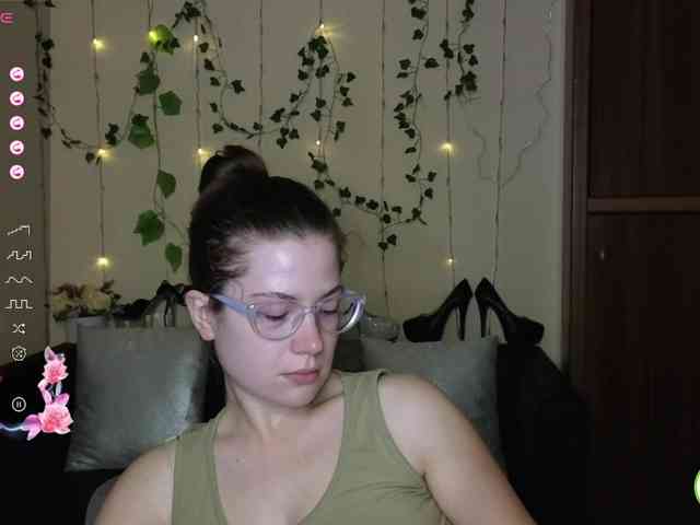 Aliciafolow009 webcam