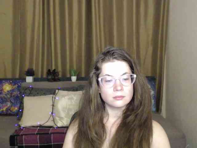 Aliciafolow009 webcam