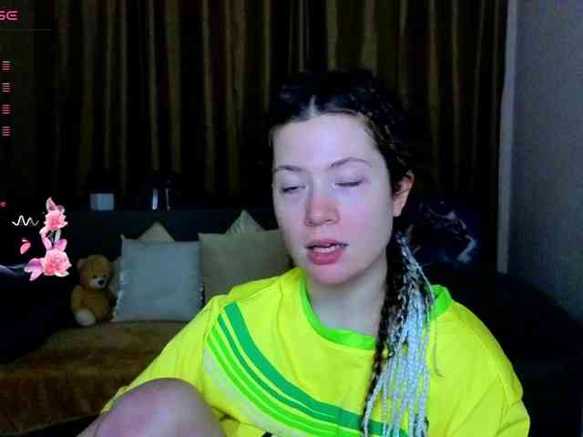 Aliciafolow009 webcam