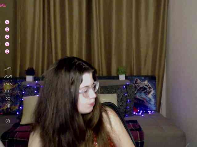 Aliciafolow009 webcam