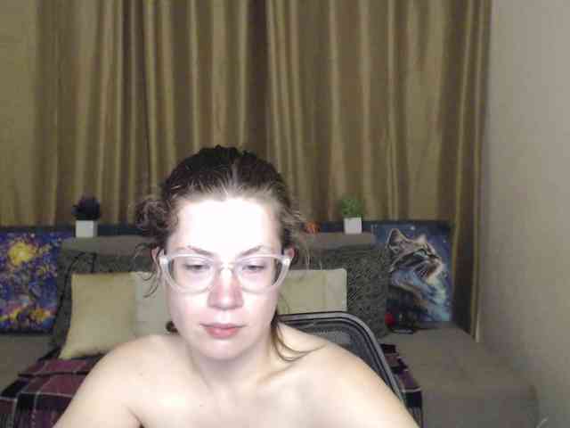 Aliciafolow009 webcam