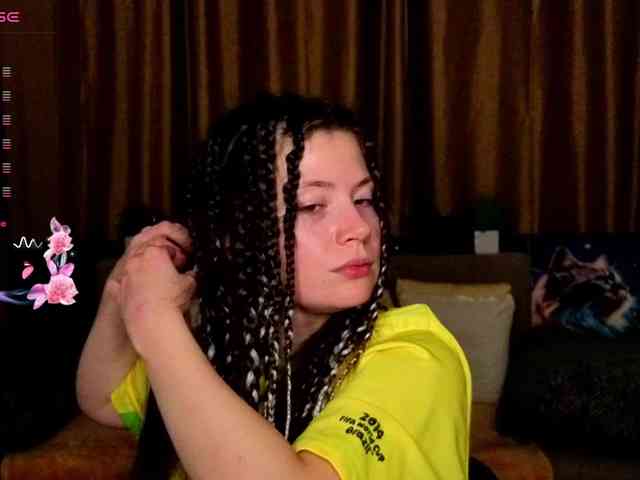 Aliciafolow009 webcam