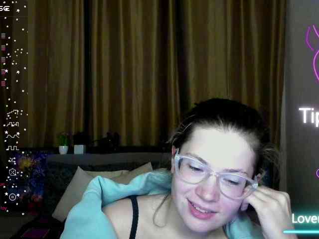 Aliciafolow009 webcam