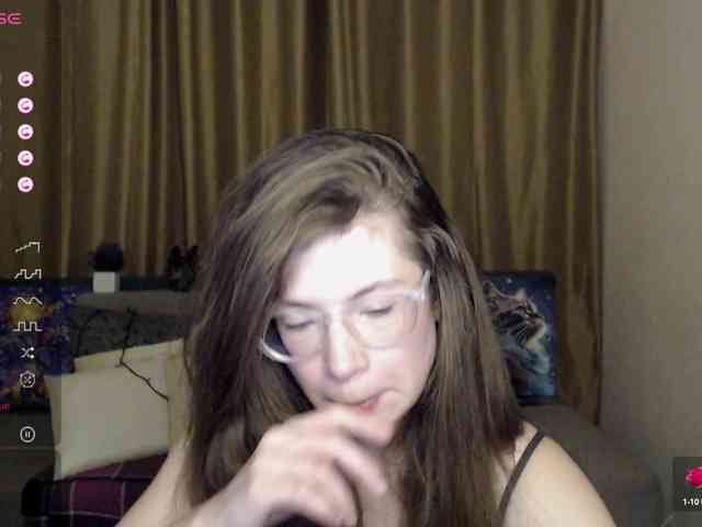 Aliciafolow009 webcam
