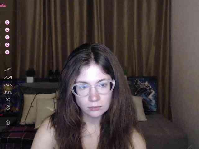 Aliciafolow009 webcam