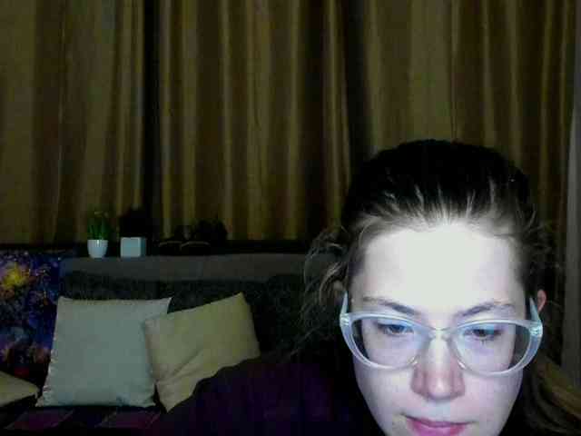 Aliciafolow009 webcam